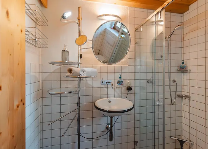 Hajenuis Og By Interhome Appartement Konigsleiten